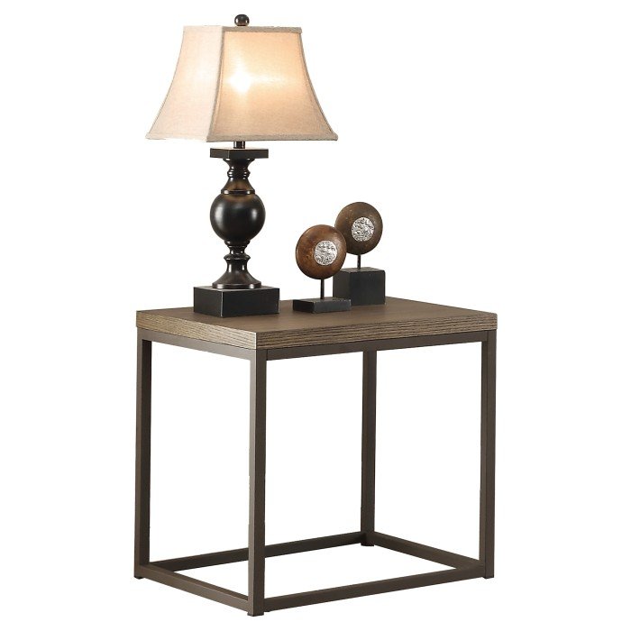 3224N-04 End Table