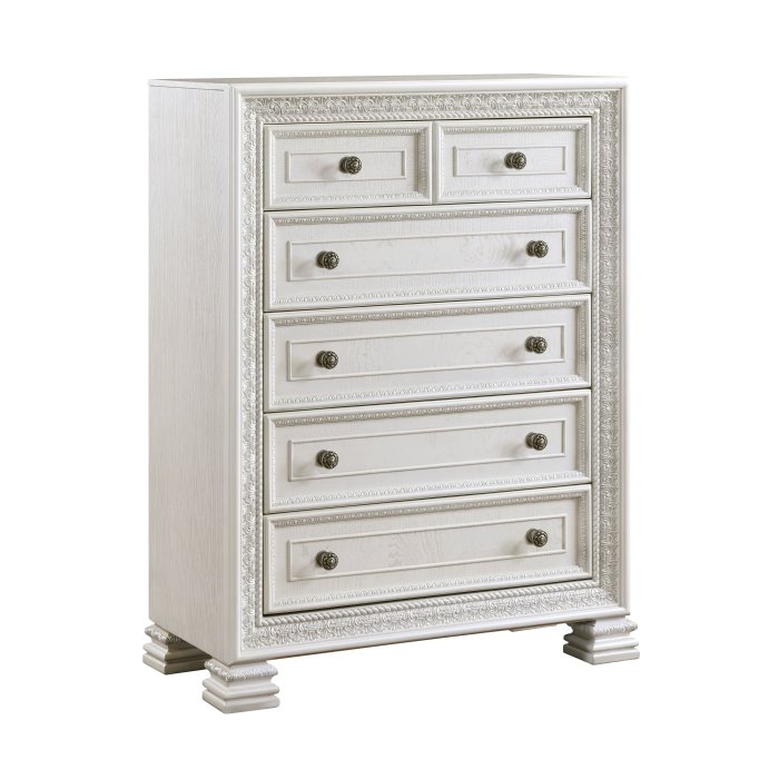 Second image of 1596-9 Chest