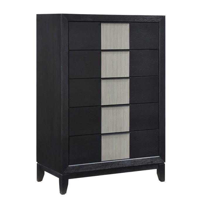Second image of 2425-9 Chest