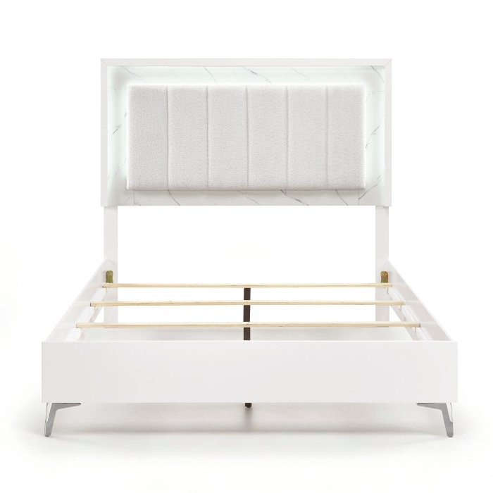 Second image of 2457-1* Queen Bed