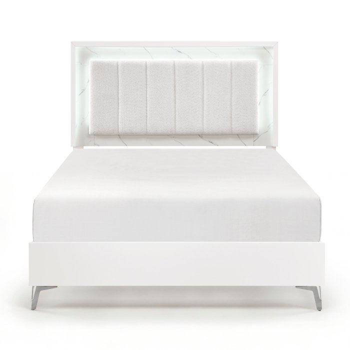 2457-1* Queen Bed