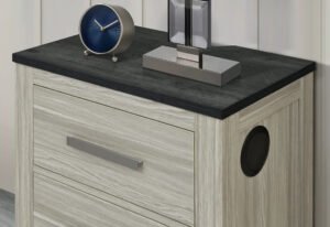 ASHLEY-BROWN-BED-DETAILS-2-1.jpg