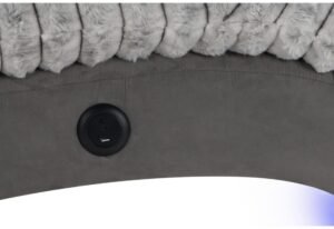 DOMINIC-NICKEL-GREY-USB-1.jpg