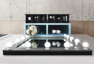 LEXI-GREY-VT-DETAIL-1.jpg