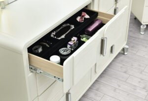LYRA-BEIGE-DR-PORTABLE-JEWELRY-DWR.jpg