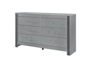 Logan-Silver-DR-ANGLE-1.jpg