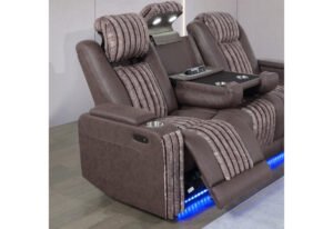 U8000Brown-Global-T1-0213-20.jpg