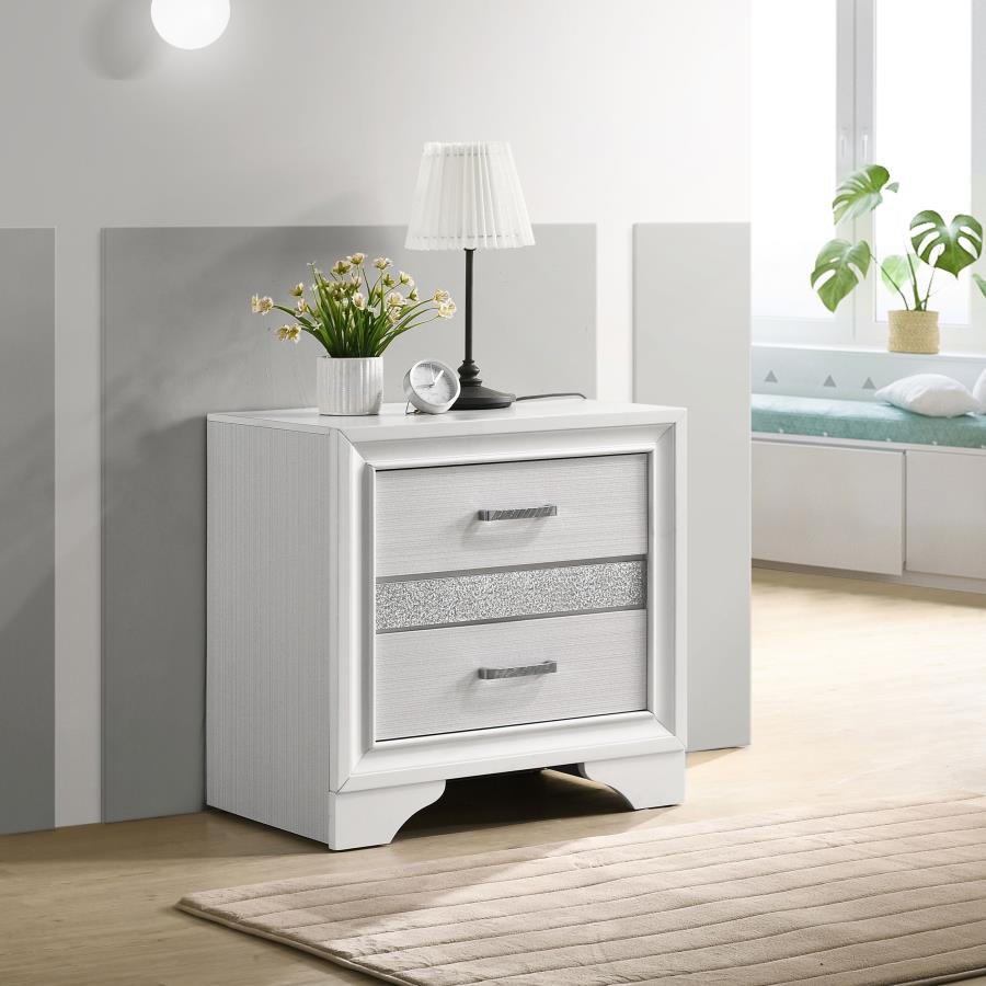Second image of MIRANDA 3-DRAWER NIGHTSTAND BEDSIDE TABLE WHITE