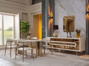 BellaDiningroom1.jpg