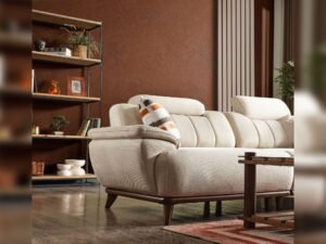 Bentley_Cream_Brown_3.jpg