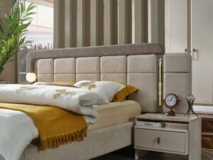 Bern_Bedroom_23.jpg