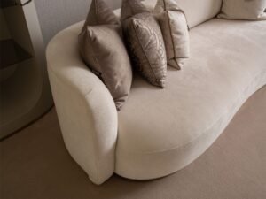CALISTALIVINGROOM35.jpg