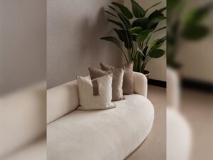 CALISTALIVINGROOM36.jpg