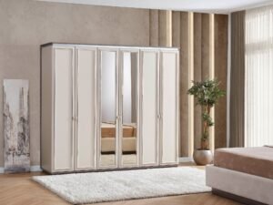 Carmen Wardrobe
