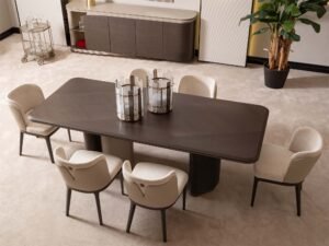 cortediningroom13.jpg
