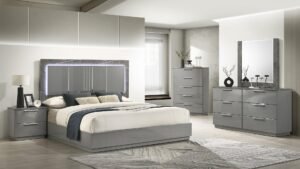 ELARA_5pc_1500_975.jpg