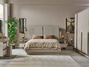 EfesBedroom7.jpg