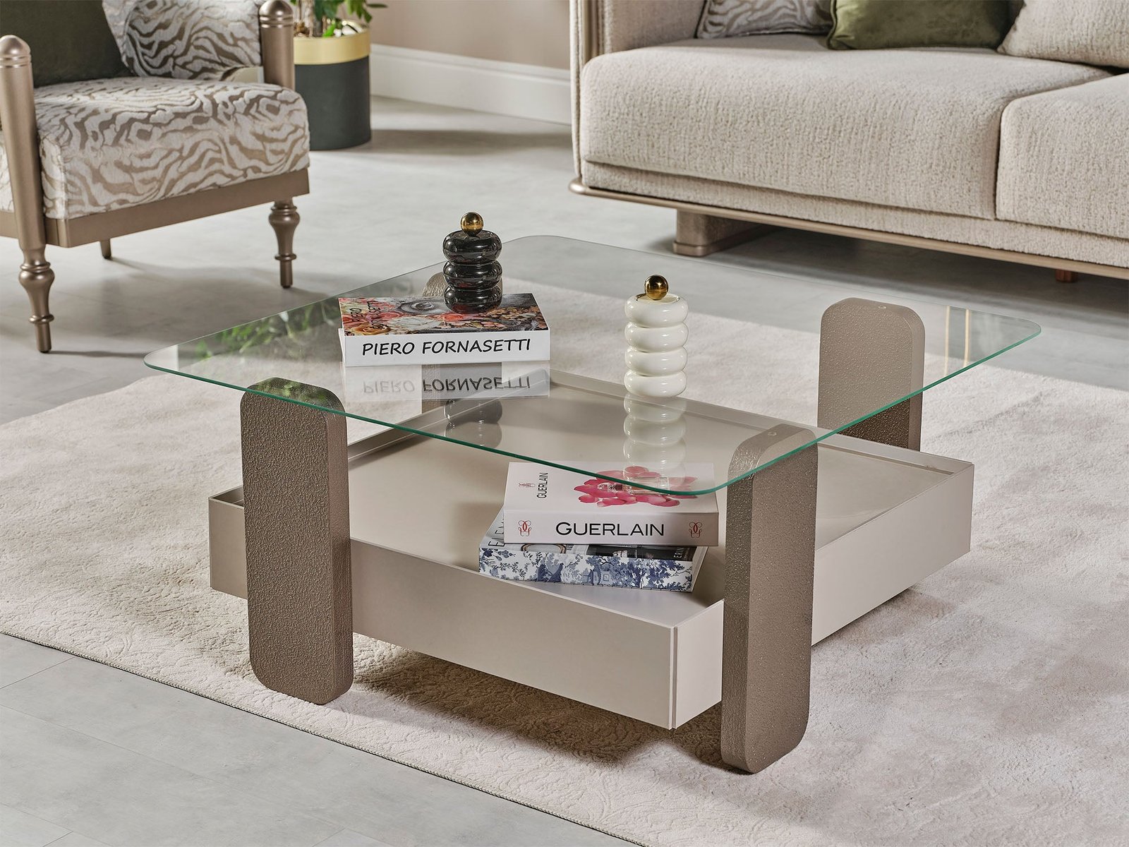 Efes Mum Coffee Table