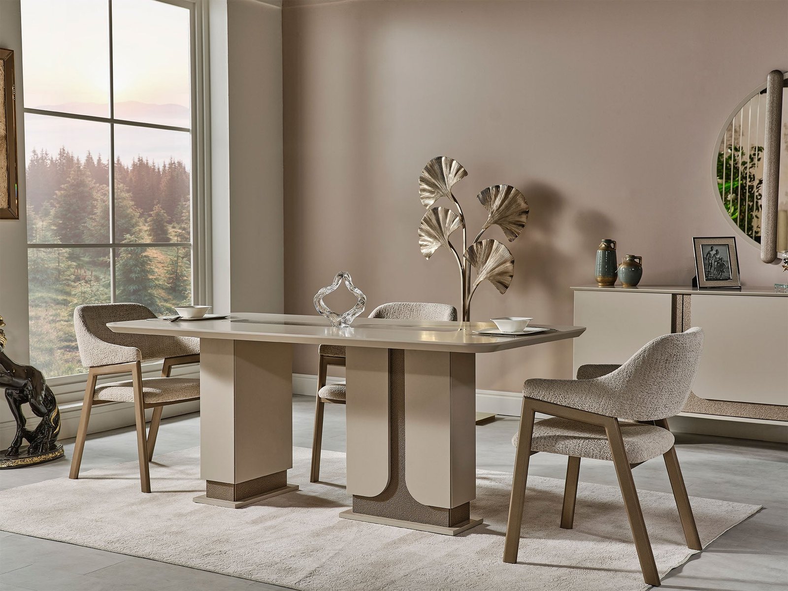 Efes Mum Dining Table
