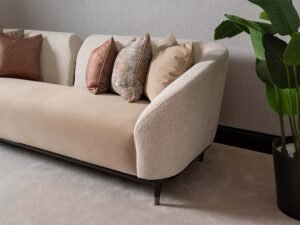 EssenzaLivingroom17.jpg