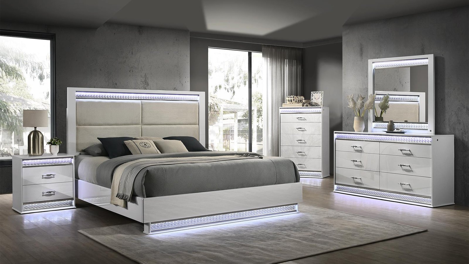 Second image of GLAM QUEEN 4 PC BEDROOM SET IN WHITE
