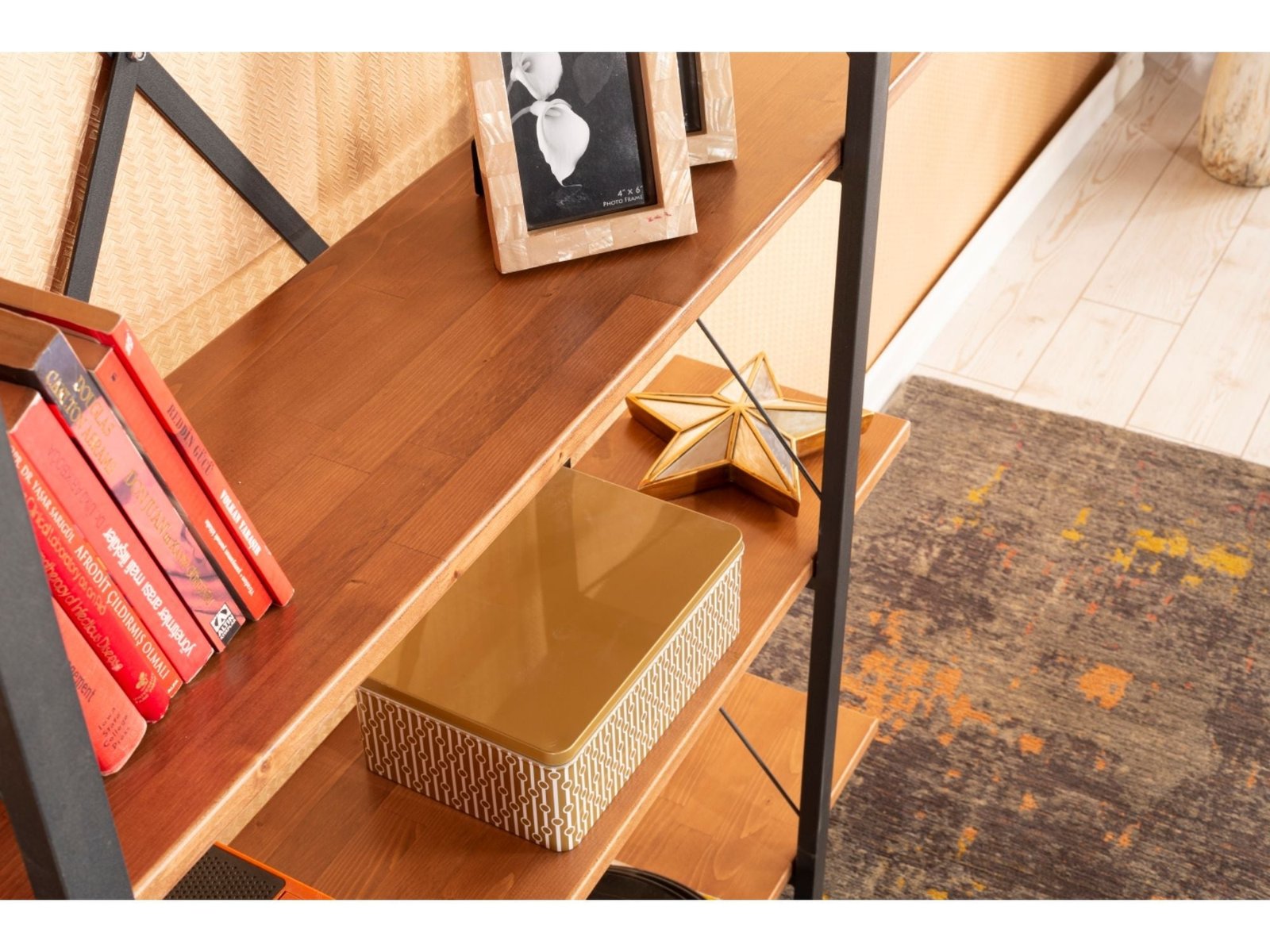 Second image of Lisandra Bookcase
