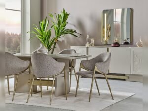 HisarDiningroom3.jpg