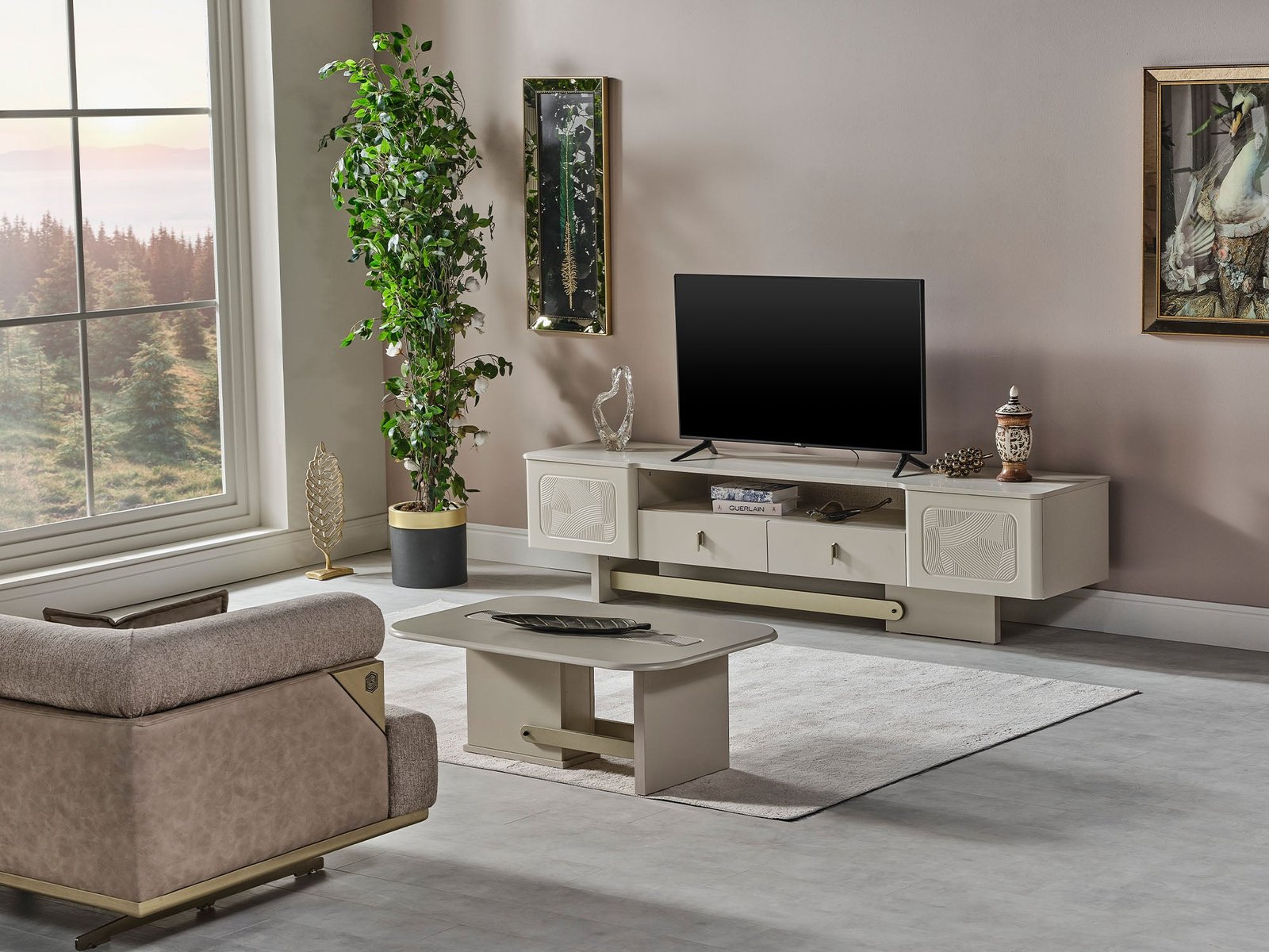Hisar Tv Stand