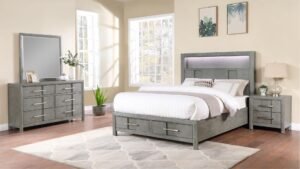 Kenzo_Gray_1500_975.jpg
