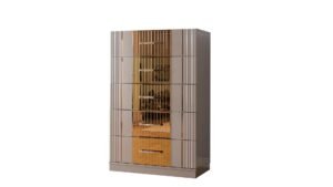 LORENZO_CHEST_1500_975.jpg