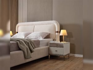 Law_Bedroom_11.jpg