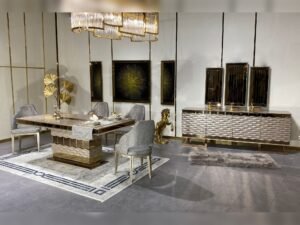 LucasDiningroom2.jpg