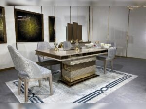 LucasDiningroom4.jpg