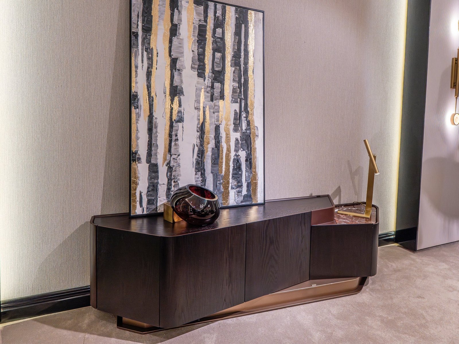 Mahzen Tv Stand
