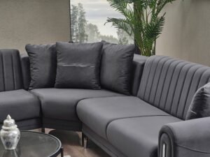 Oscar_Sectional_4.jpg