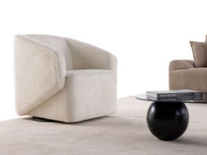 PeonyaLivingroom27.jpg