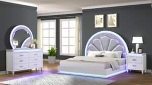 Perla_with_dresser_30_1500_975.jpg