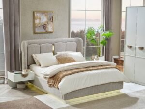 PragBedroom13.jpg