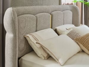PragBedroom4.jpg