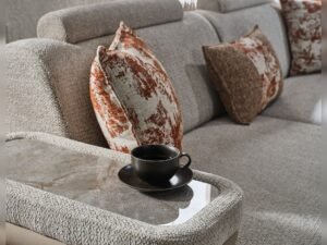 PragLivingroom6.jpg