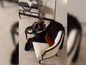 RevoraLivingroom1.jpg