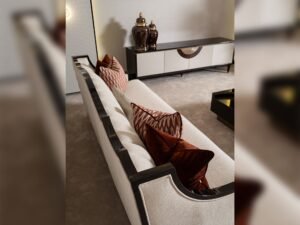 RevoraLivingroom24.jpg