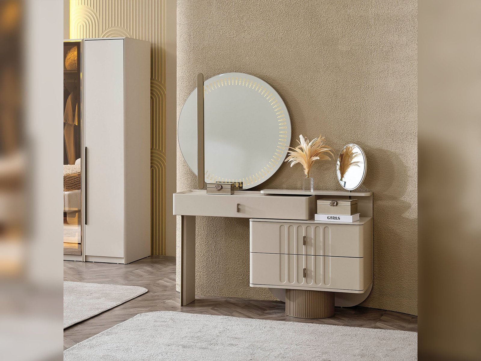 Verona Dresser With Mirror